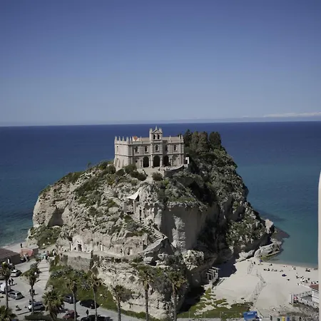 Giulymar Tropea